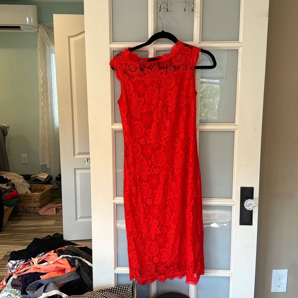 Red stretch lace cocktail dress small